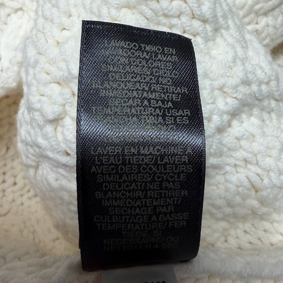 Liz Claiborne Women’s 2X Cable Knit Sweater Cream Ivory V-Neck Cozy Classic - Picture 5 of 8